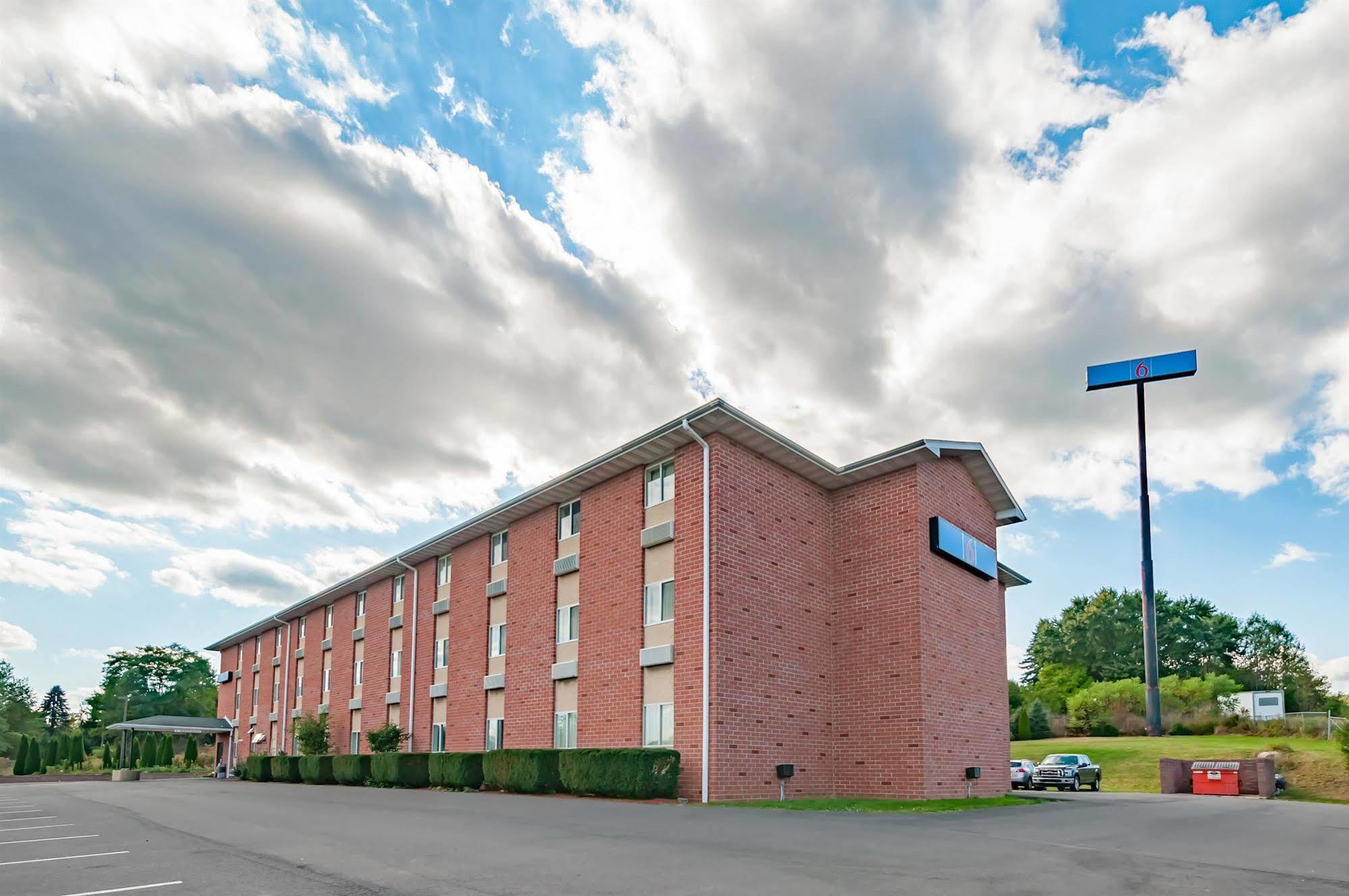 Motel 6-Drums Exterior photo